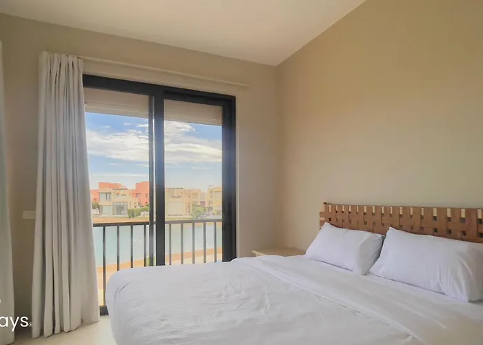 Ollystays Luxury Tawila 3br Townhouse, Lagoon View, Shared Pool Appartamento Hurghada