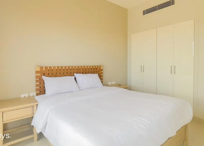 Ollystays Luxury Tawila 3br Townhouse, Lagoon View, Shared Pool Hurghada